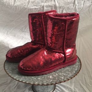 Pink Sequin UGG boots size 9 💋